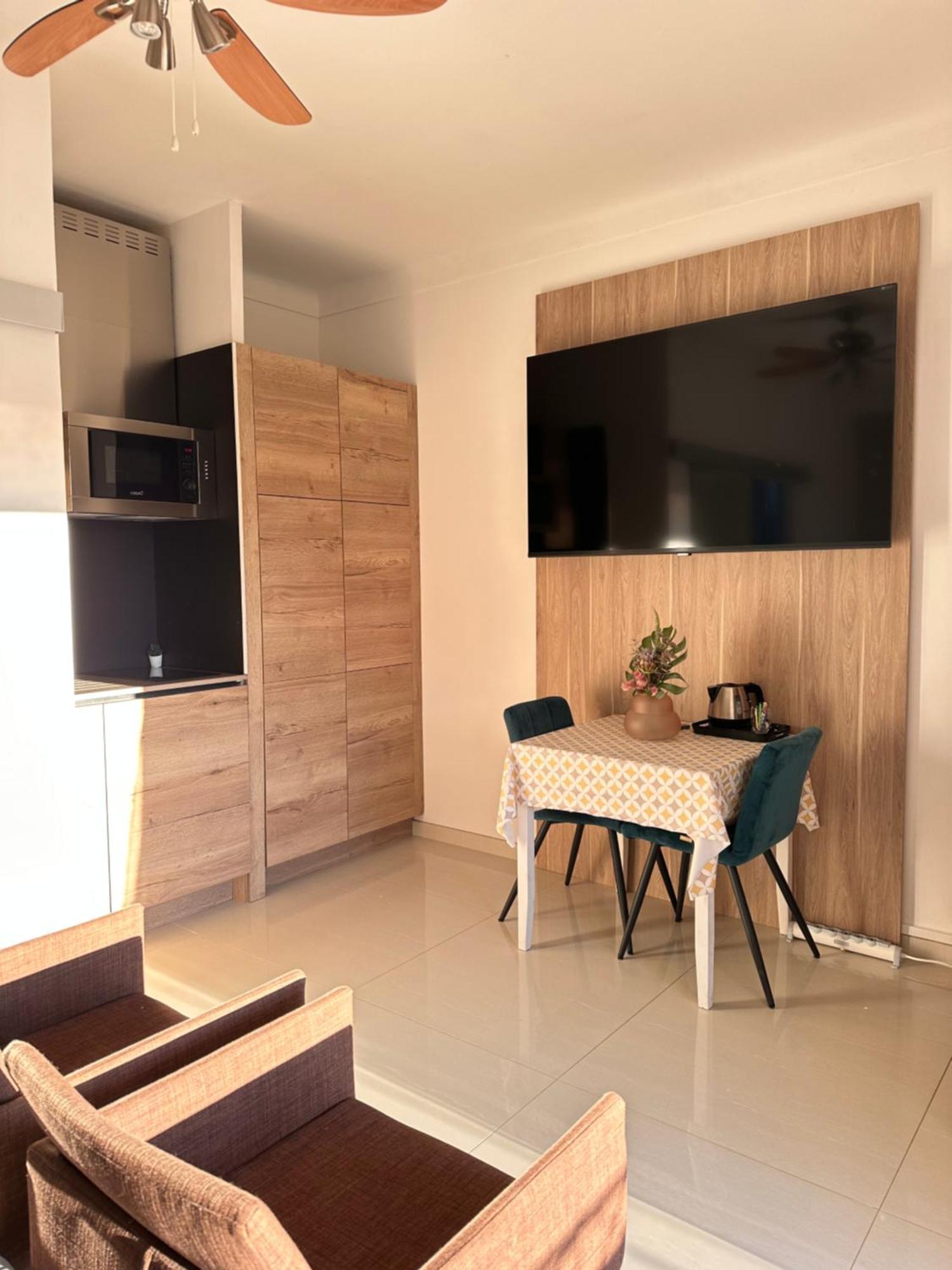 Villa Grand Baie Saint-Raphaël Екстериор снимка